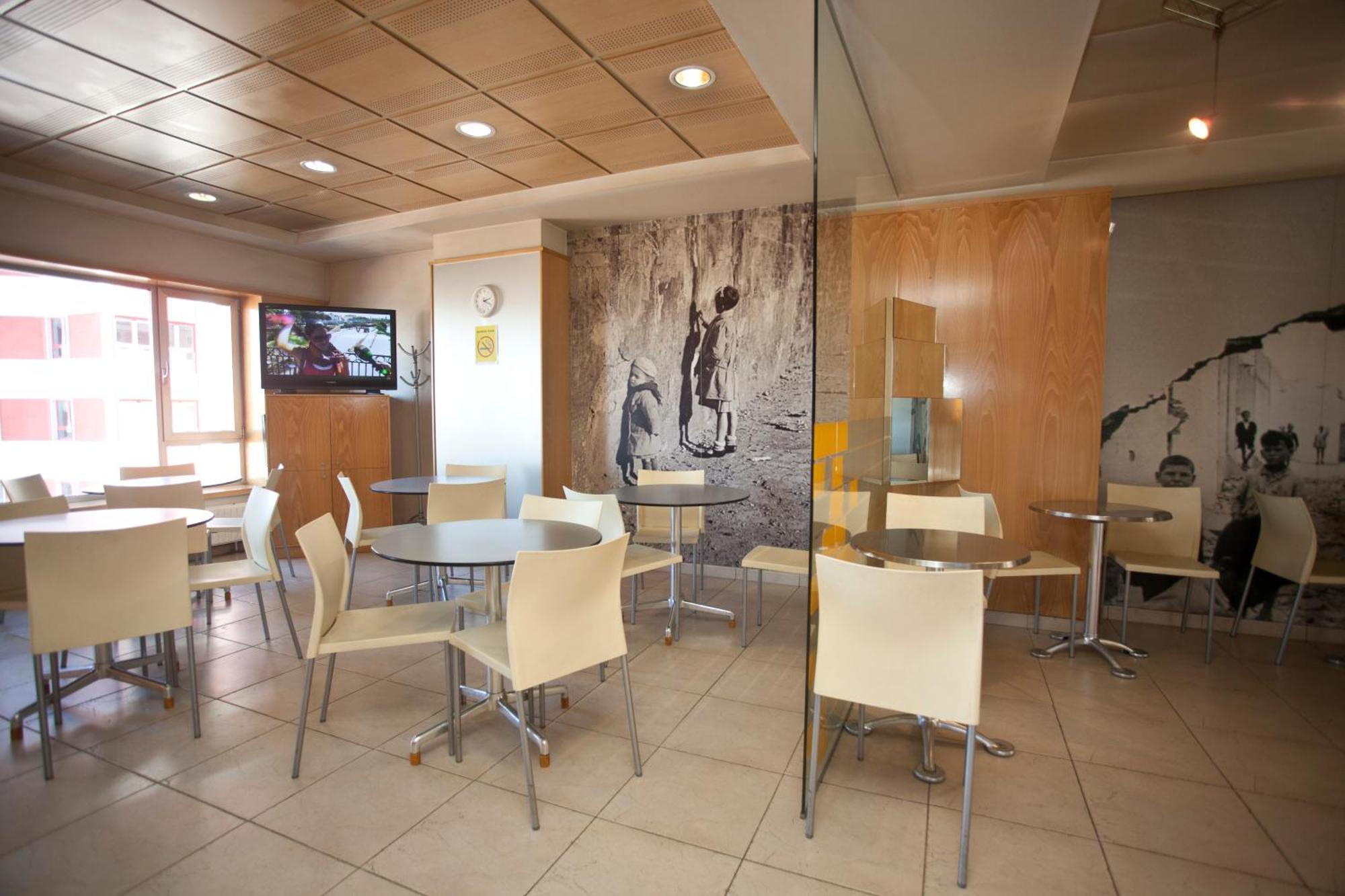 Hotel Metropol By Carris Lugo Restaurang bild